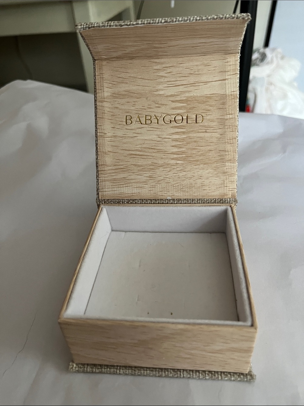 Baby Gold cloth textured Cream Jewelry Gift Box